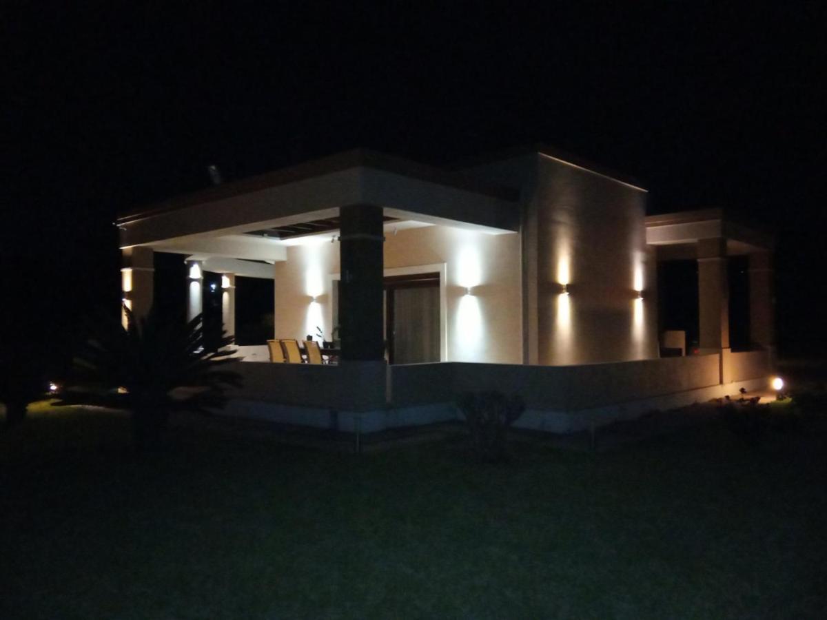 Kos Villa - Family Comfort With Large Garden, Jacuzzi Exterior foto
