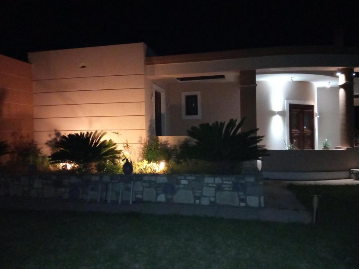 Kos Villa - Family Comfort With Large Garden, Jacuzzi Exterior foto