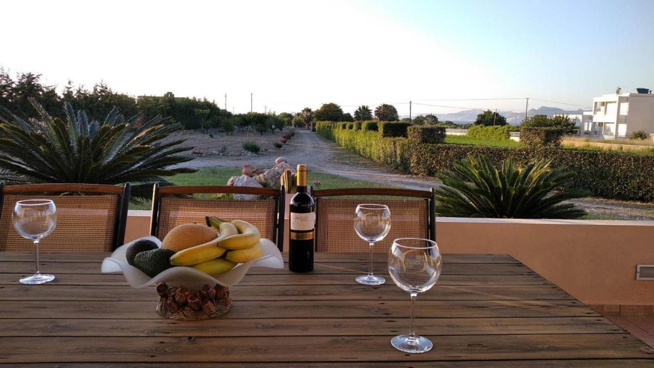 Kos Villa - Family Comfort With Large Garden, Jacuzzi Exterior foto