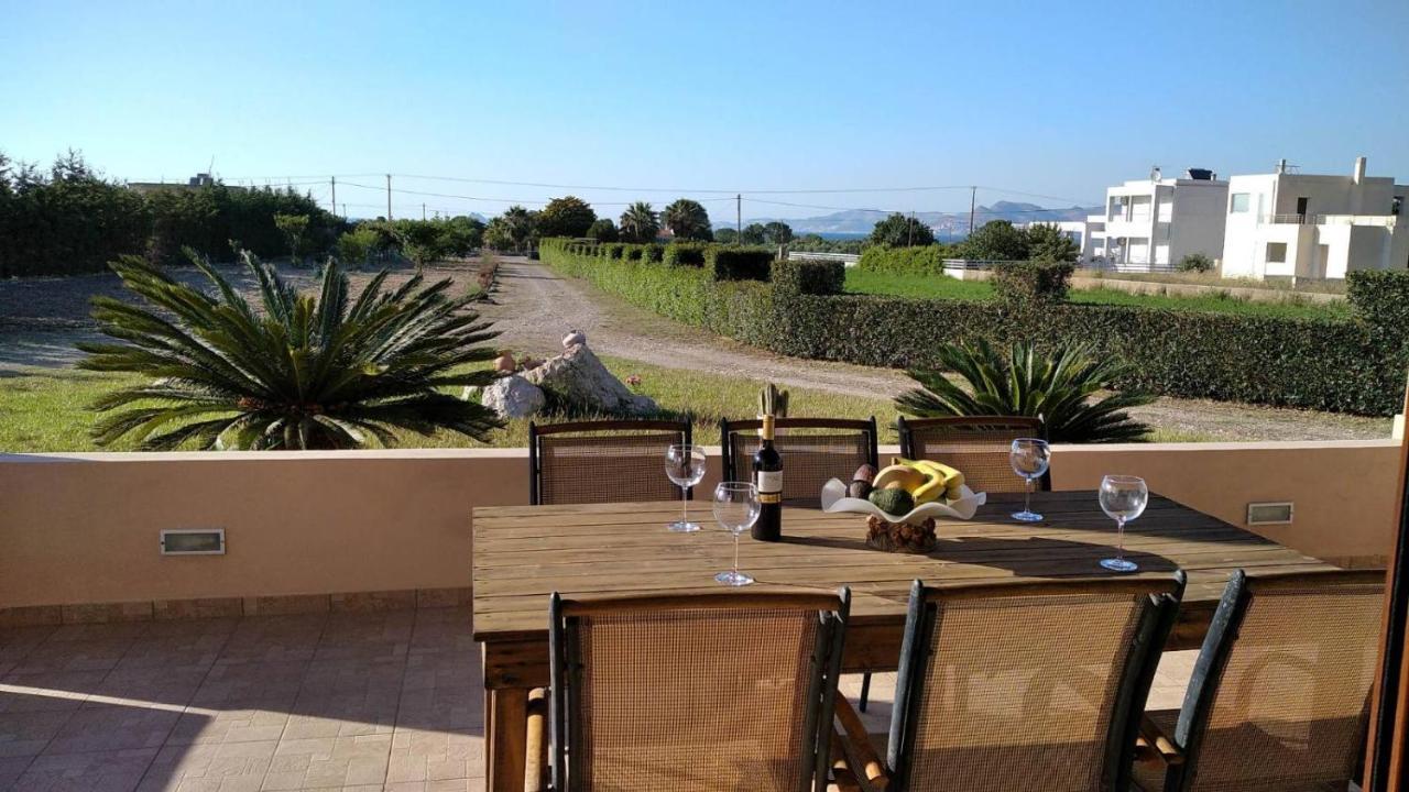 Kos Villa - Family Comfort With Large Garden, Jacuzzi Exterior foto